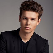 Любимов Денис